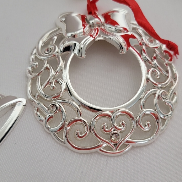 LENOX SILVER PLATED CHRISTMAS ORNAMENTS-SET (8 PIECE SET) - Picture 3 of 12